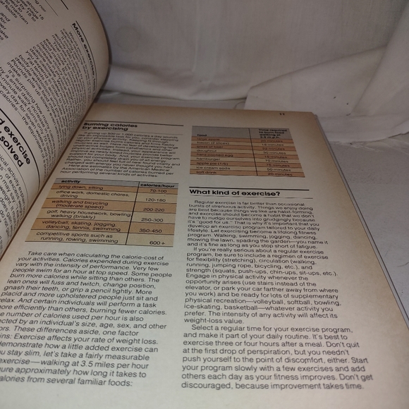 2 Better Homes and Gardens Cookbooks :Eat & Stay Slim, All-Time Favorite Beef Re - Picture 5 of 11